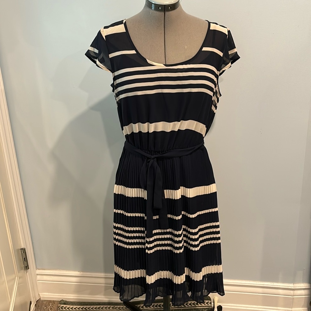Jacob Women's Medium Navy & Cream Striped Dress Cap Sleeve Midi